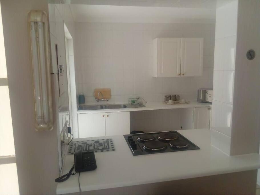 Daisy St -One Bedroom Apartment Йоганнесбурґ Екстер'єр фото